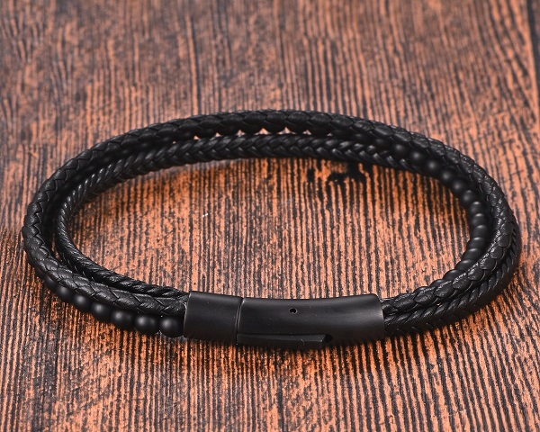MEN'S BLACK AGATE BRACELET