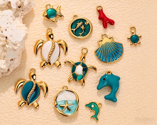 SEA ANIMAL PENDANTS